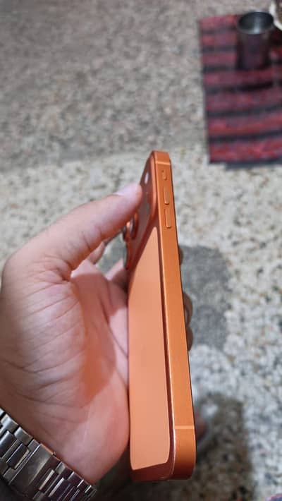 Apple iPhone XR. 128gb . all okay ha . phone num 03151550350 wtsap b ha