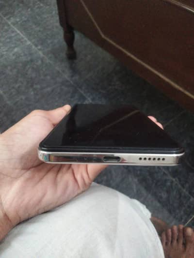 Vivo Y29