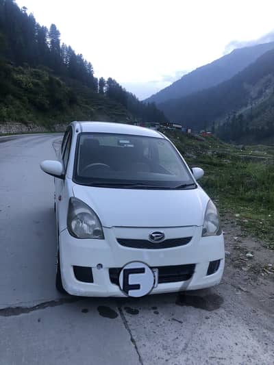 Daihatsu Mira 2012