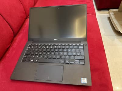 Dell XPS 13 | Core i5 7th Gen | 8GB Ram | 256GB SSD