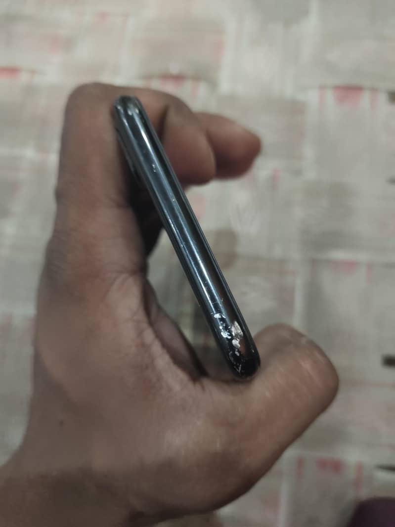 Apple iPhone 7 Plus 2