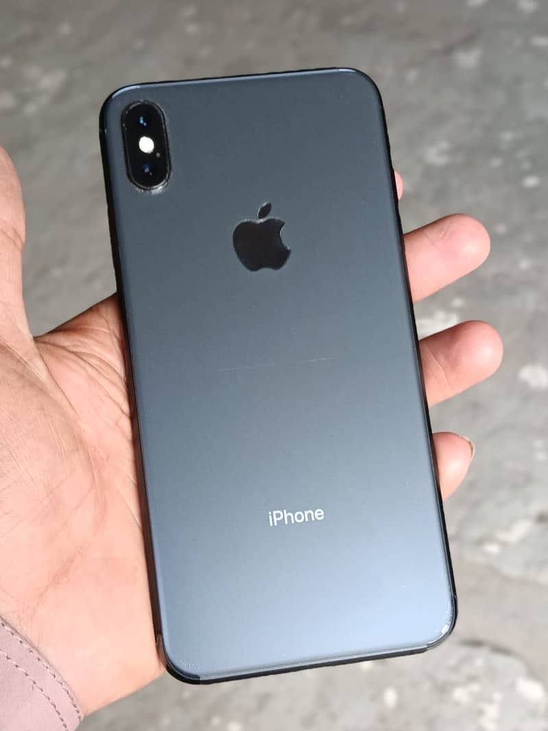 iPhone xs max 2