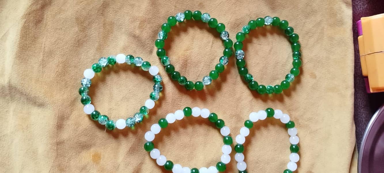 beautiful  bracelets 0