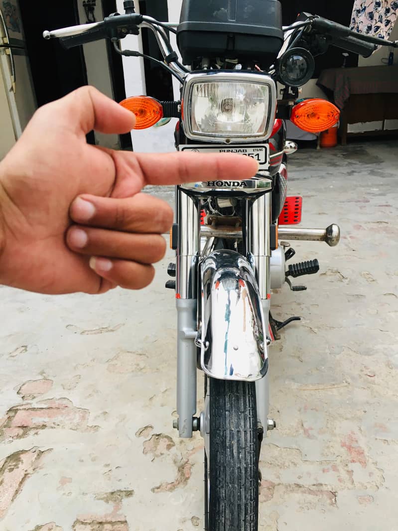Honda 125 8