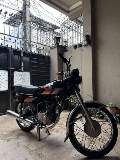 Honda CG125 2018 converted to old model