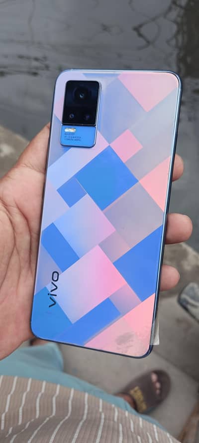 Vivo V21e
