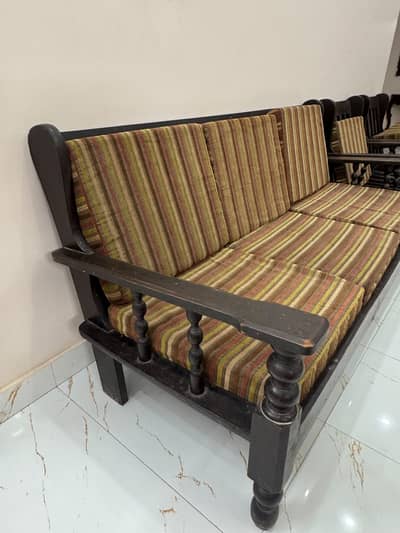 5 seater wooden sofa set