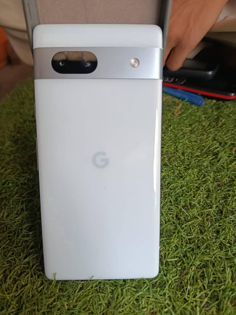 Google Pixel 7a 4