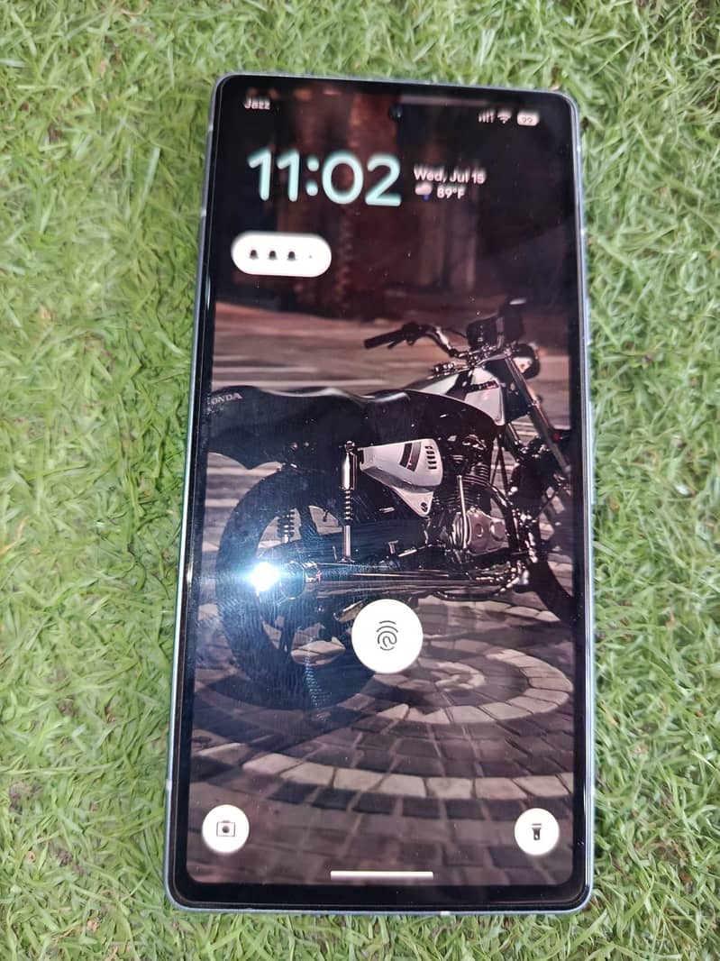 Google Pixel 7a 5