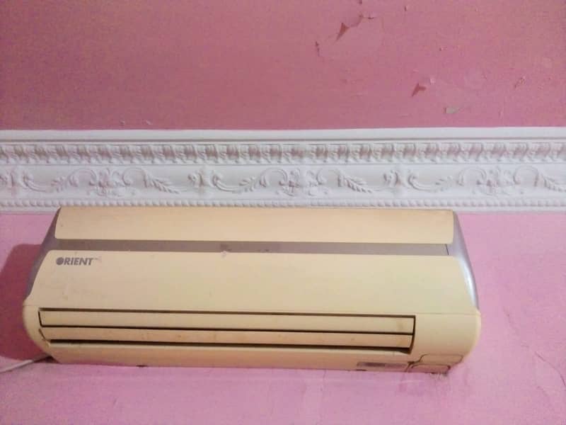 Orient Split AC Unit 0