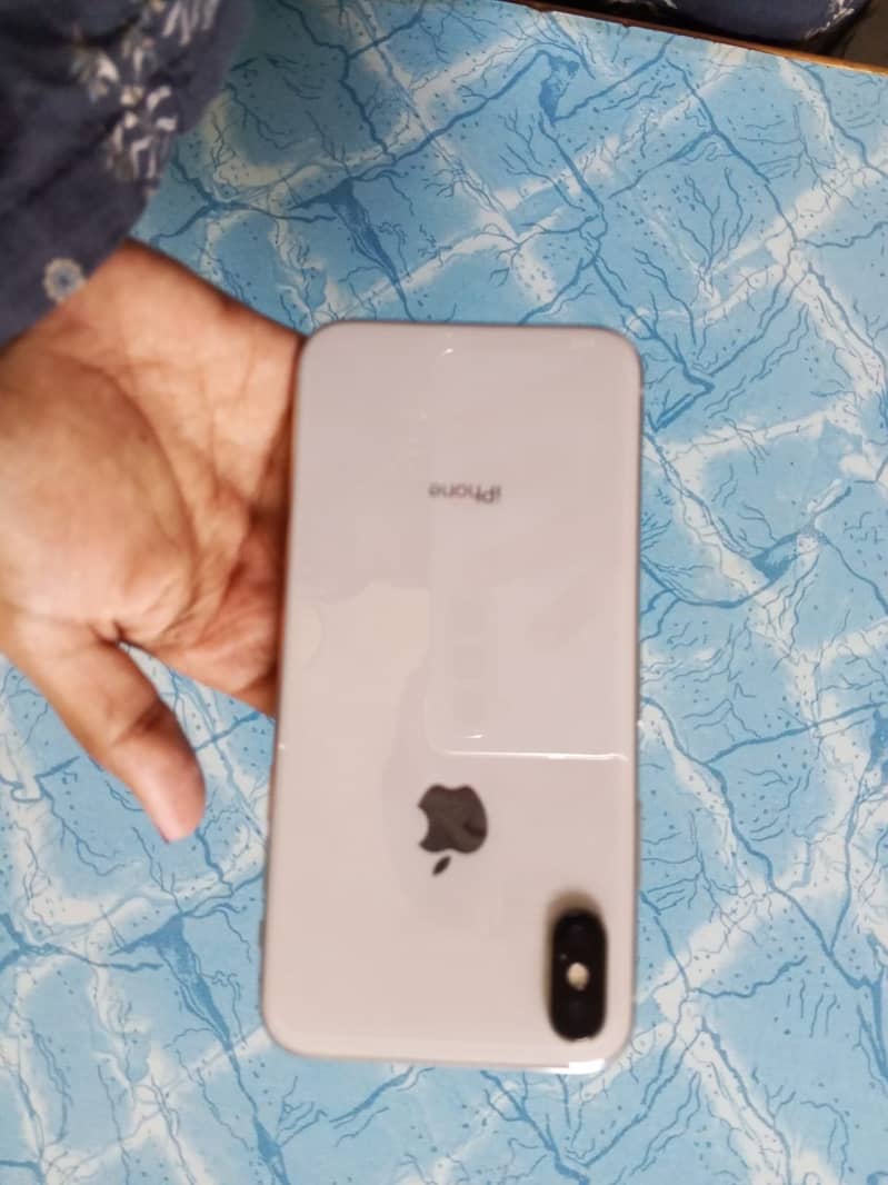 Apple iPhone X 0
