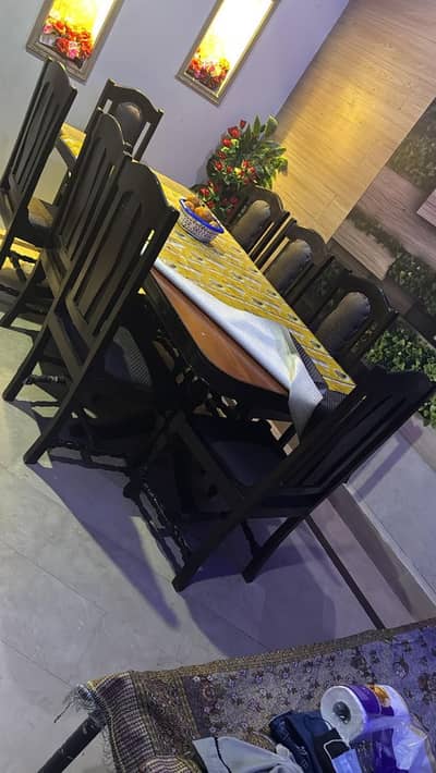8-Seater Wooden Dining Table – Excellent Condition