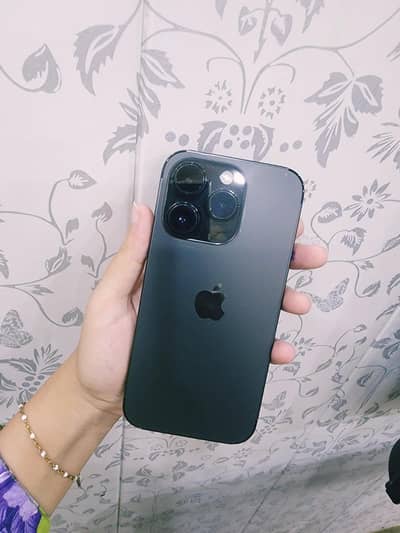 iPhone 14 Pro 256GB LL/A | Factory Unlocked | 4 Months sim time