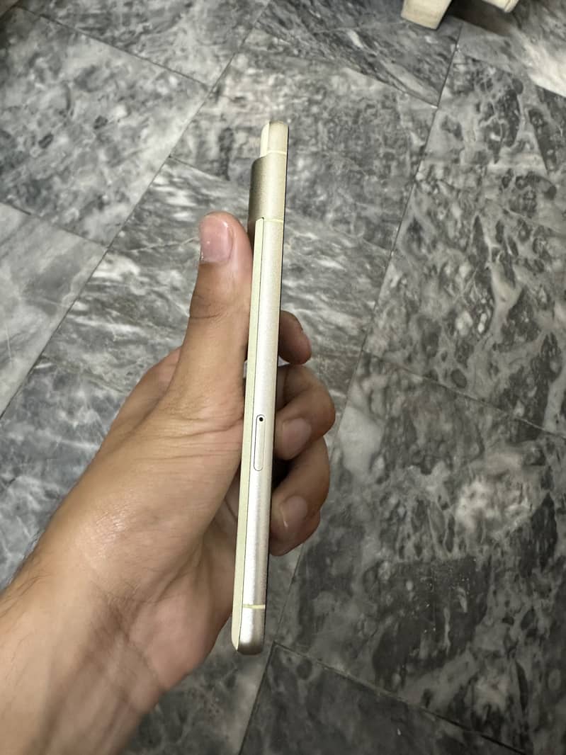 Google Pixel 7 2