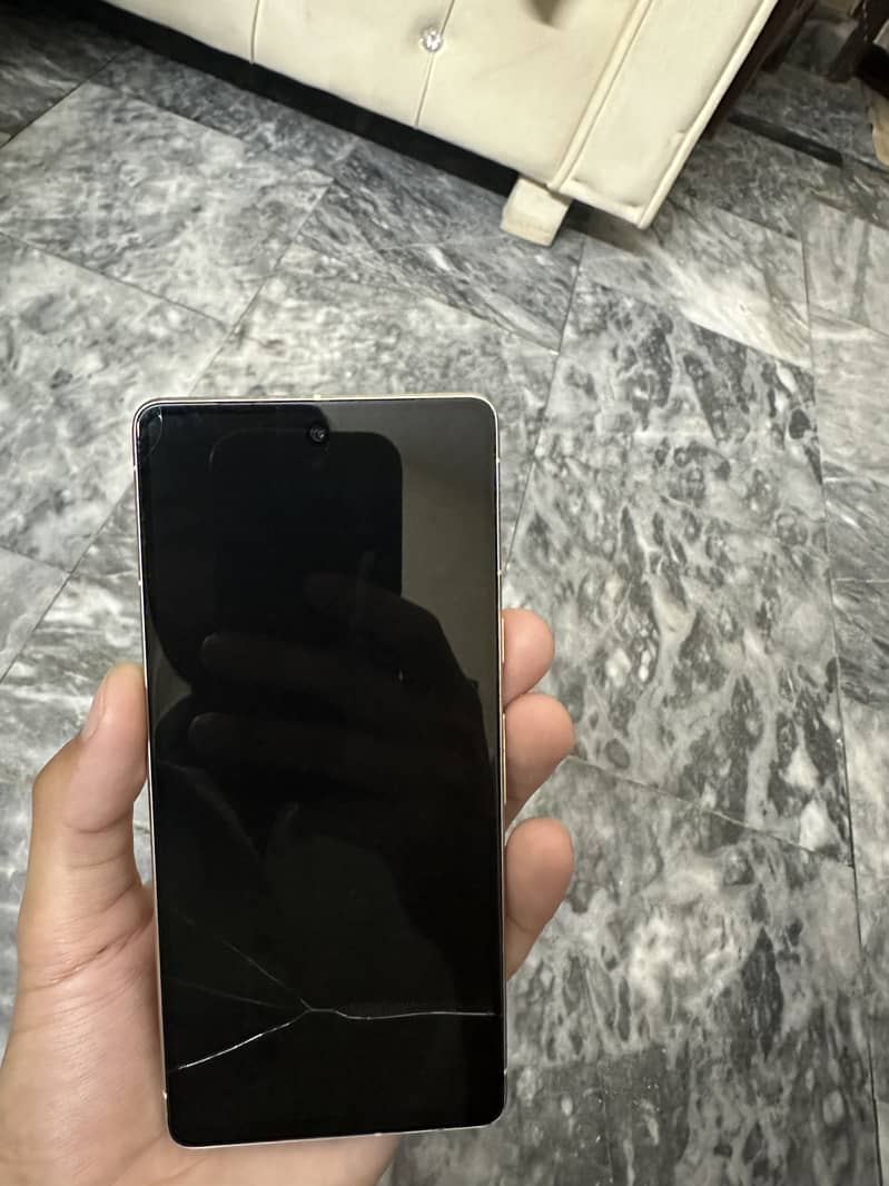 Google Pixel 7 6