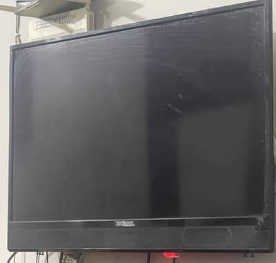 Nobel LCD working fine reasonable price