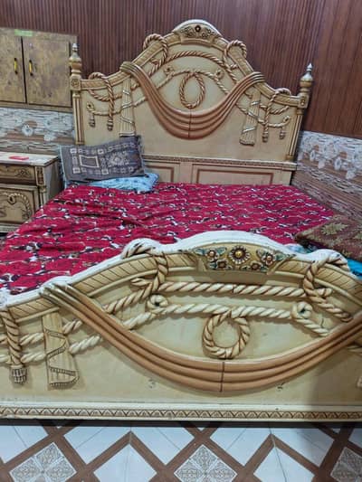 BED + Dressing+ Almari