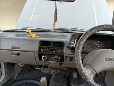Suzuki Khyber 1998