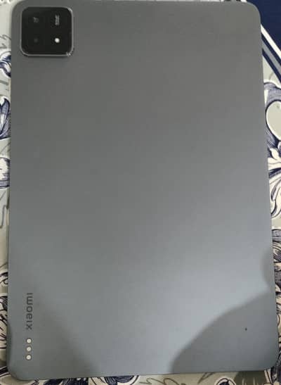 xiaomi pad 6s pro 10/10  orignal box with charger 8+4/256