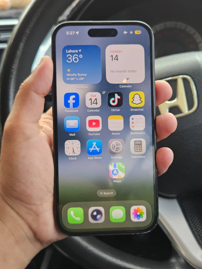 Apple iPhone 15 4