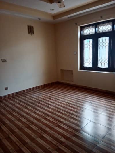 Two bed with study room upper portion for Rent D Block Phase 1 DHA