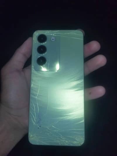 Vivo Y100