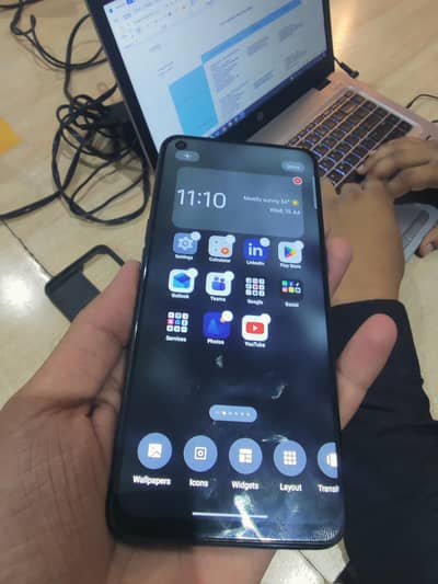 OPPO Reno6