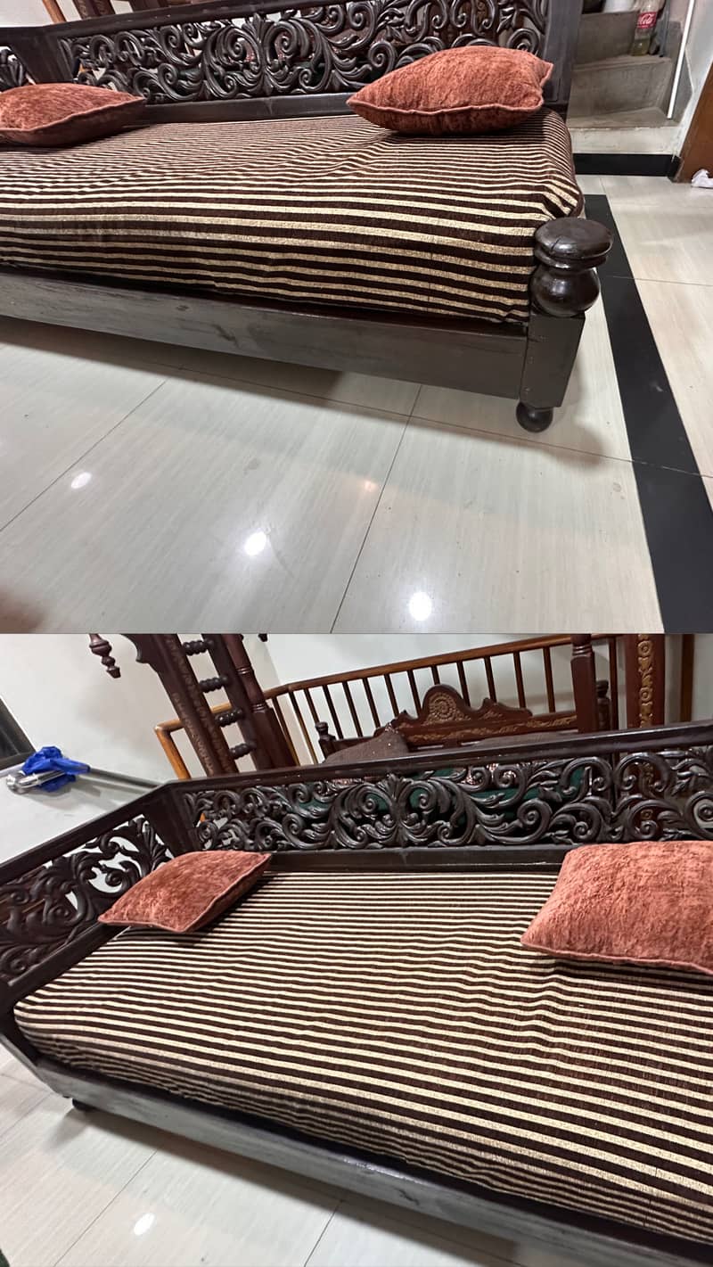Sofa bed , deewan . 3