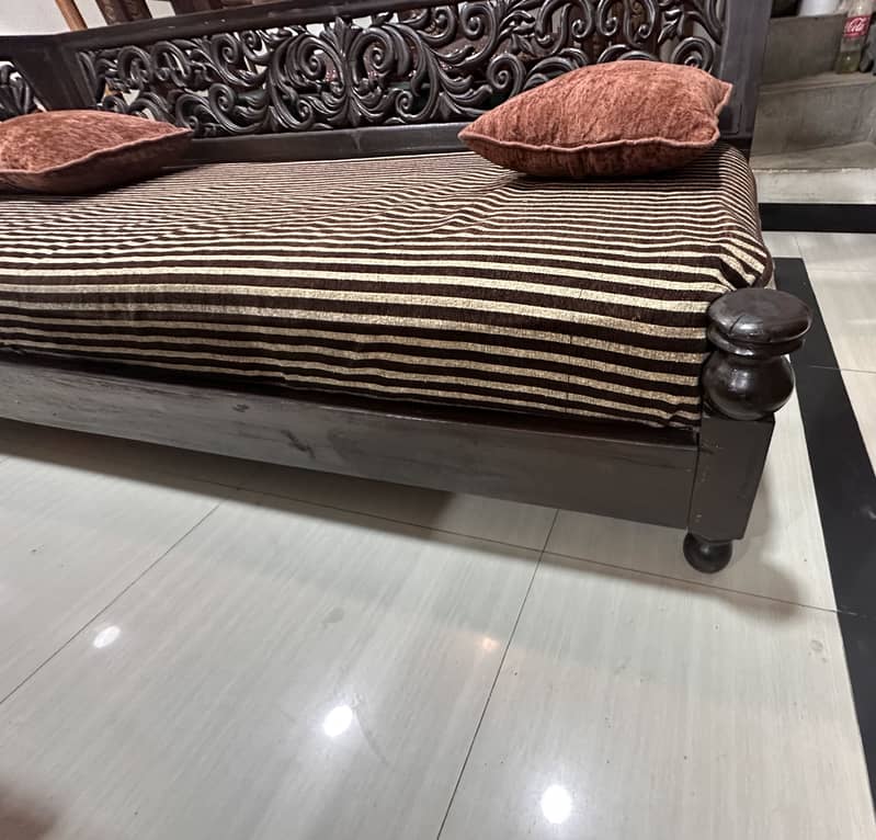 Sofa bed , deewan . 6
