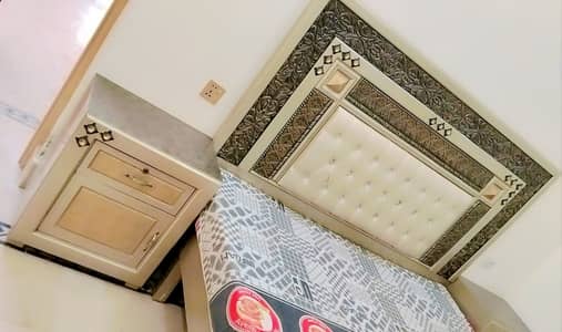 Deco bed with moltiform mattress