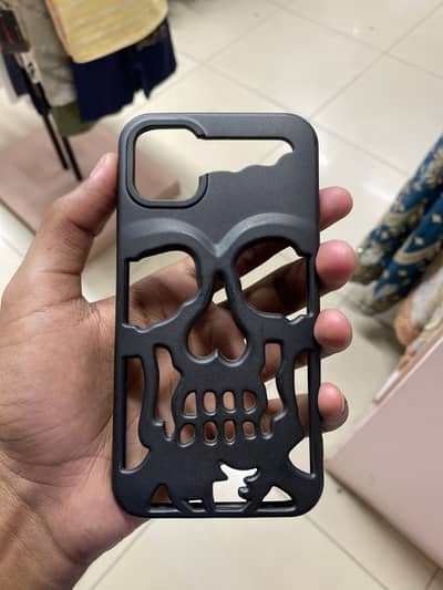 Minile cover