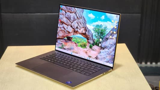 Dell XPS 15 9510 Core i9 11th Gen 16GB 512GB SSD RTX 3050Ti 4K Touch
