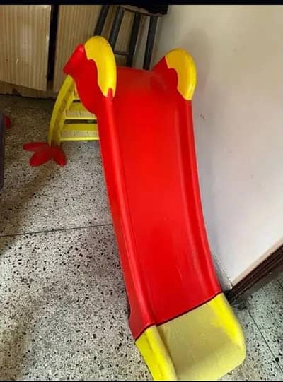 Three steps slide for kids