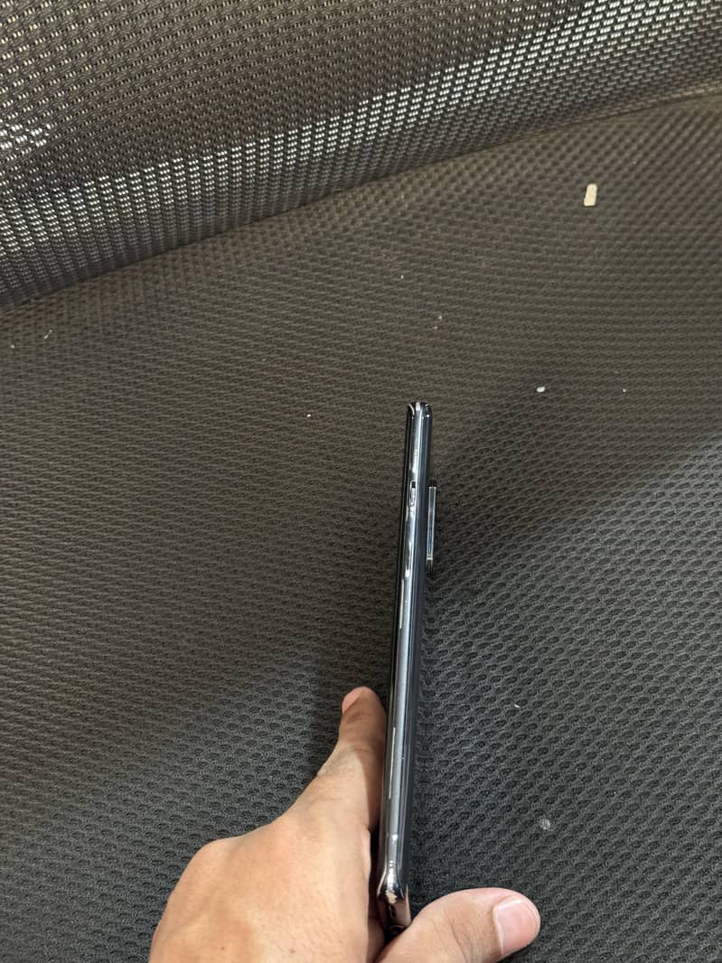 One Plus 8 6