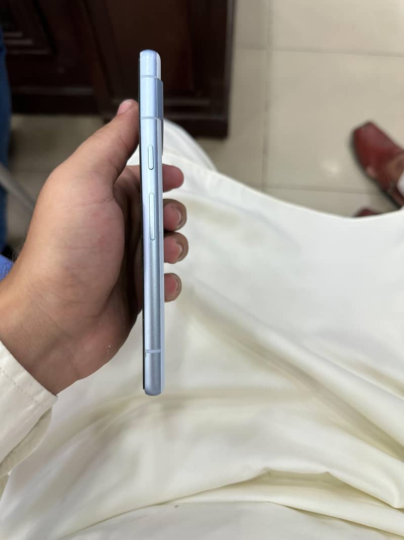 Google Pixel 7a 4