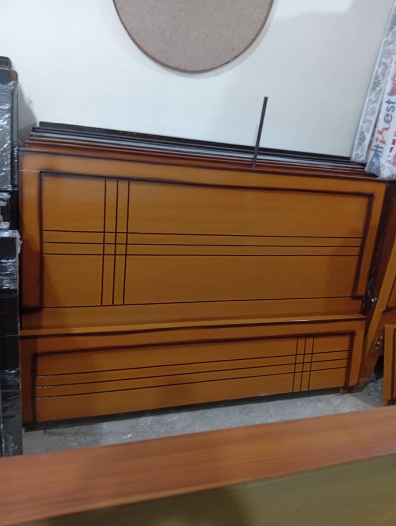 1 single bed+ Double bed 9