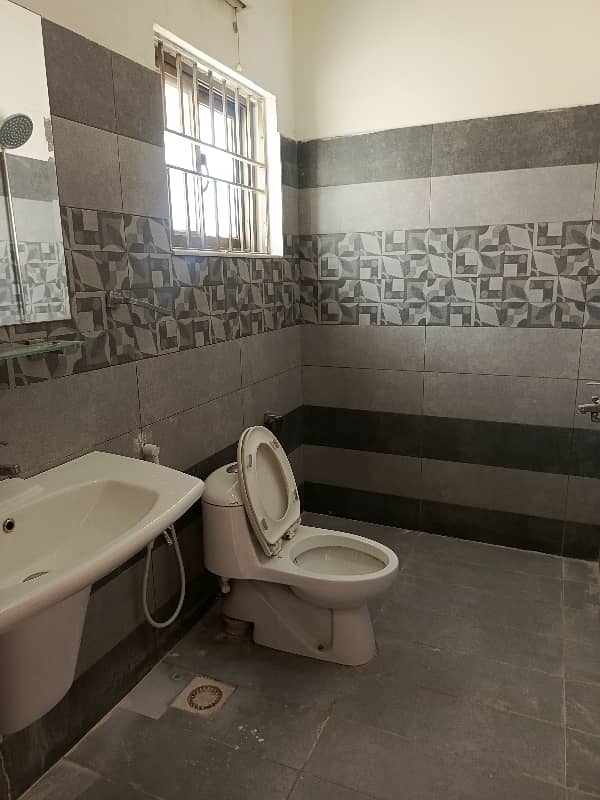 New Upper Portion For Rent 8