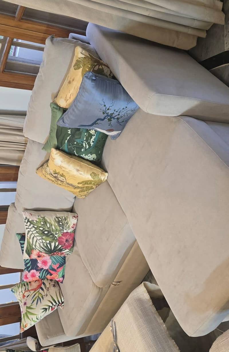 L shaped sofa set 0