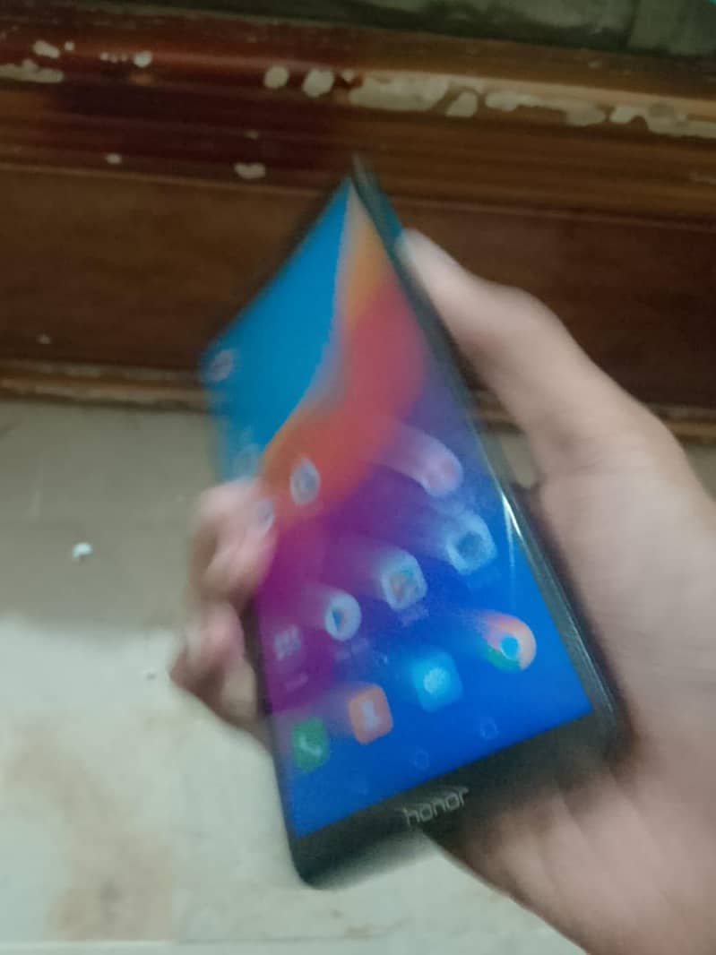 Honor 7C 3