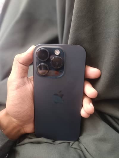 Apple iPhone 15 Pro