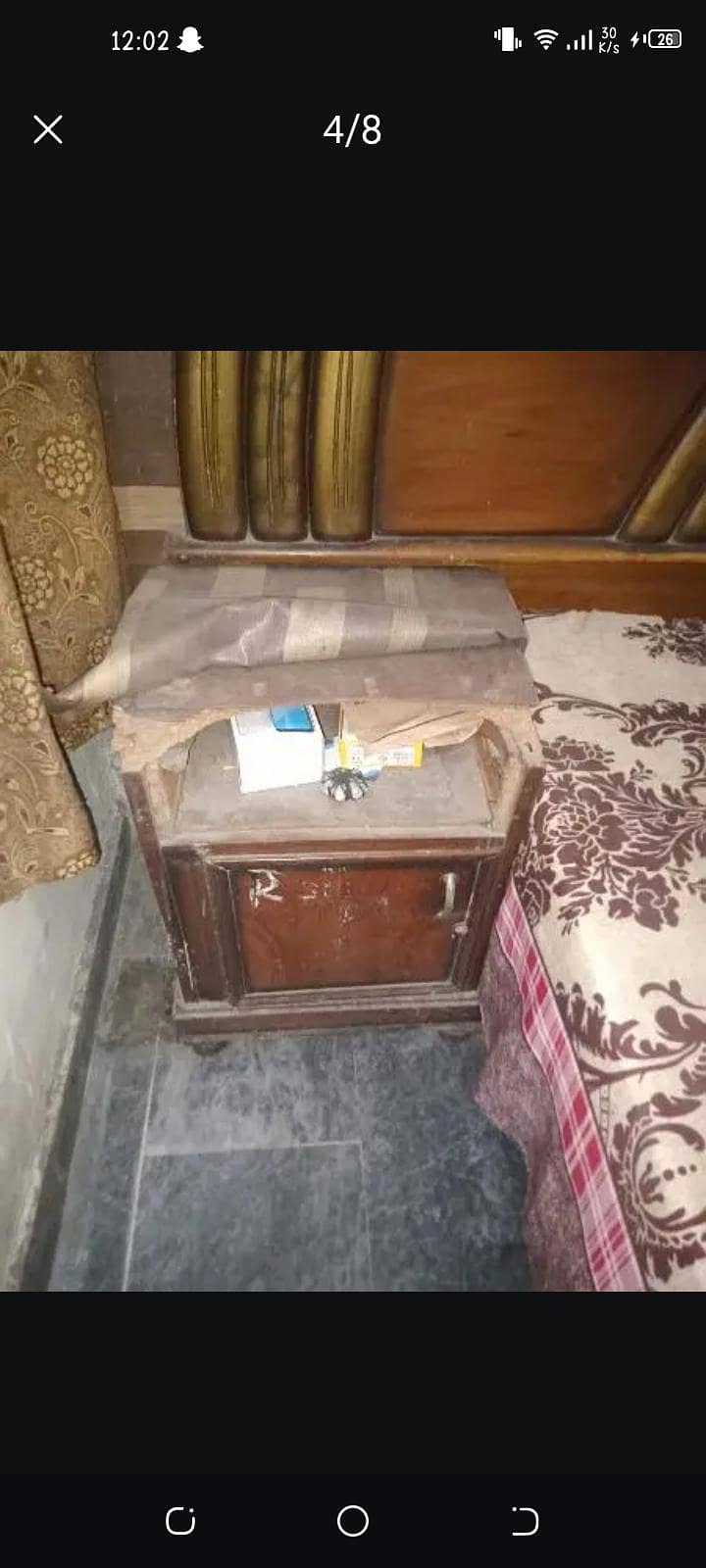 complete bed set with 1 dressing table 3