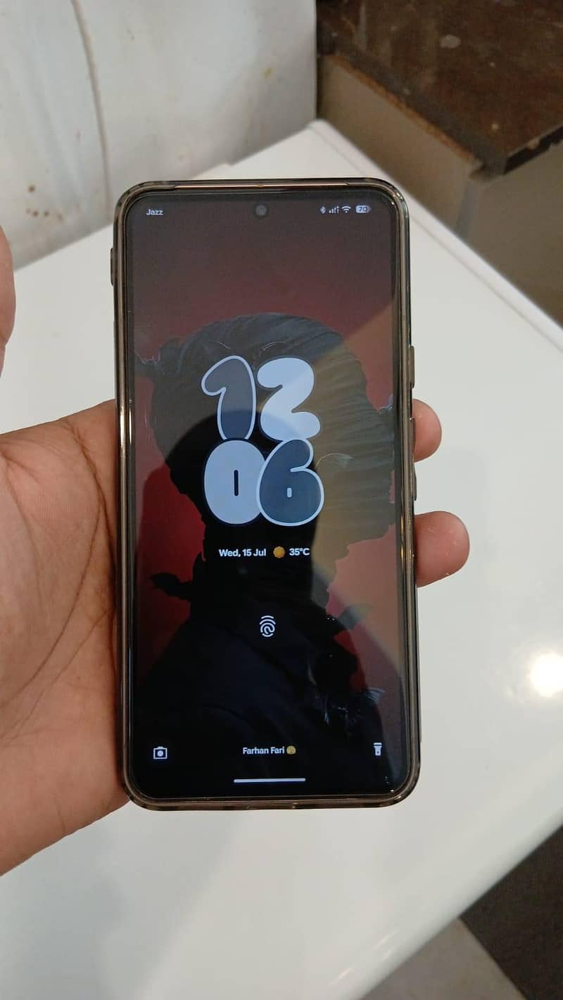 Google Pixel 8 5
