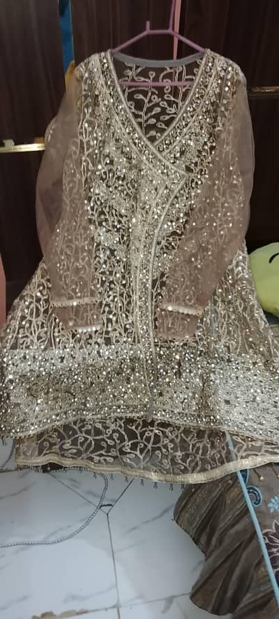 Local market dress stichs by design