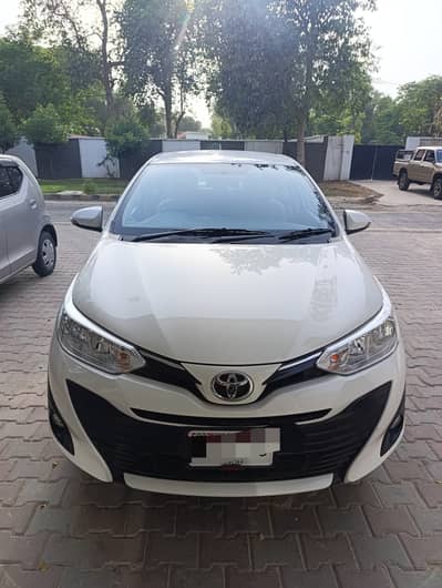 Toyota Yaris 1.3 CVT 2021 White 36000 Mileage