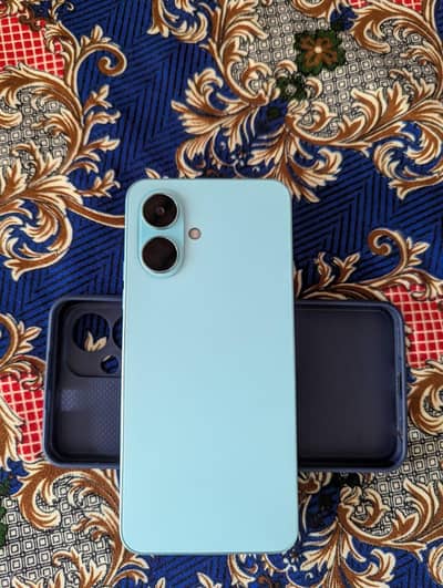 Tecno Spark Go 2