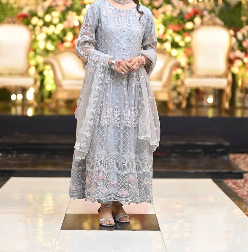 Embroided Maxi 0
