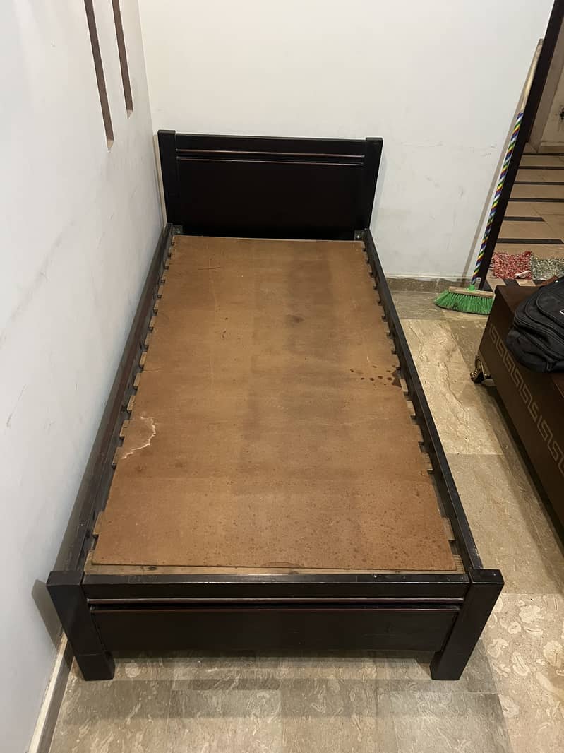 Single bed 2