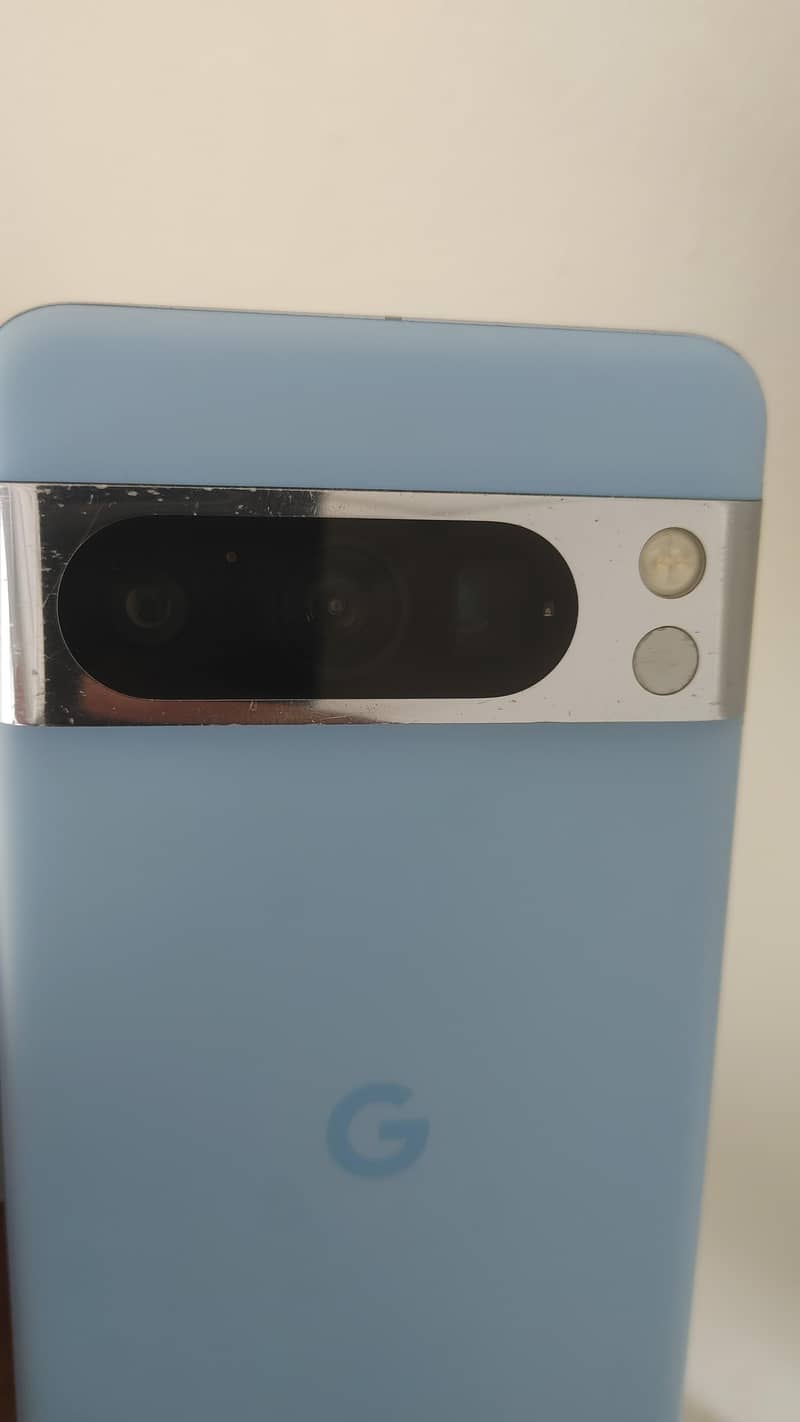 Google Pixel 8 Pro 2
