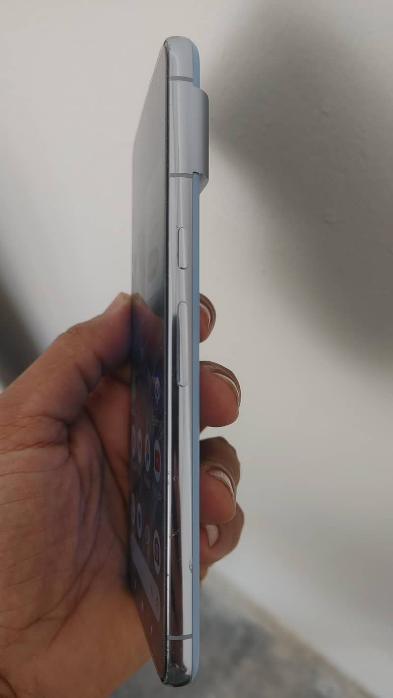 Google Pixel 8 Pro 6