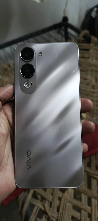 Vivo Y04